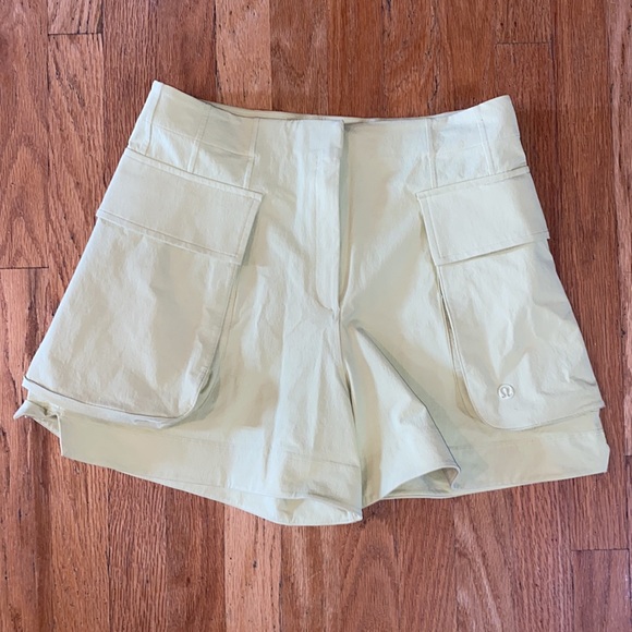 Lululemon Cargo Shorts - Picture 2 of 4